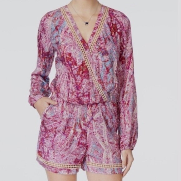 JESSICA SIMPSON PINK NARNIA LONG SLEEVE ROMPER - Picture 4 of 11